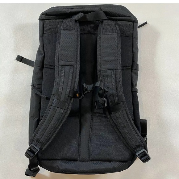 NWT Lululemon Gender Neutral Room To Roam backpack - Picture 2 of 11